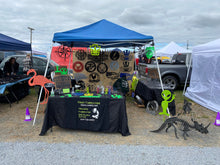 Load image into Gallery viewer, Alien Yard Stake