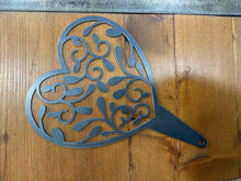 Load image into Gallery viewer, Heart Plant Trellis