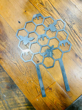 Load image into Gallery viewer, Honey Comb Plant Trellis
