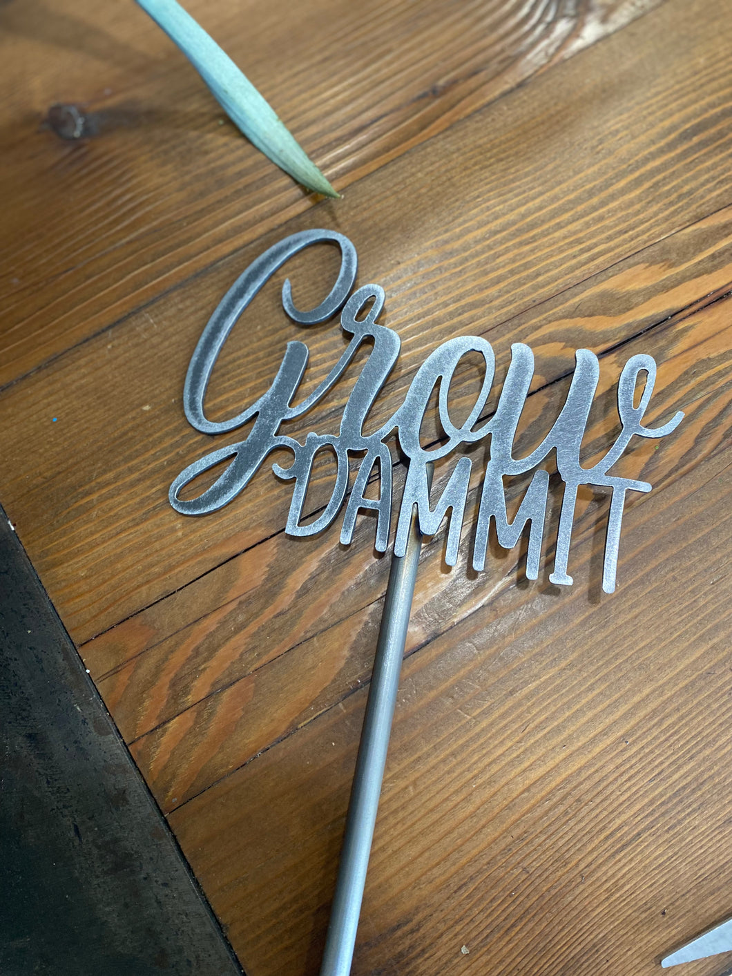 Plant stake, Grow Dammit