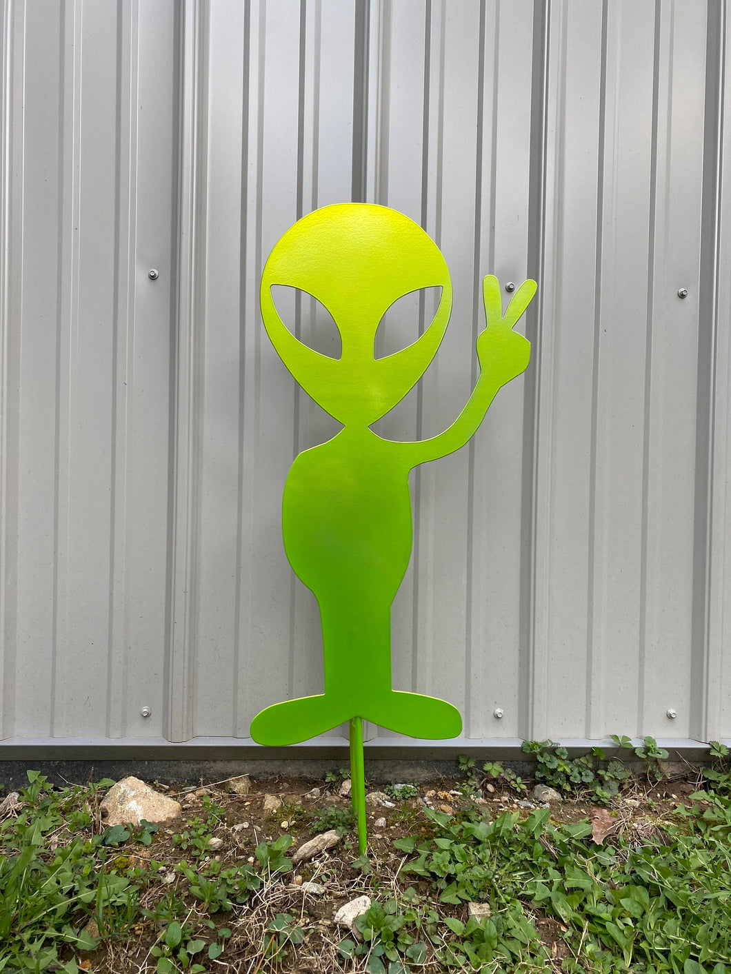Alien Yard Stake