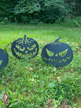 Load image into Gallery viewer, Metal 10&quot; Pumpkin Yard Stakes
