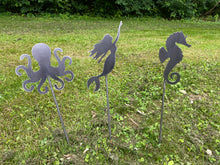 Load image into Gallery viewer, Beach garden stakes
